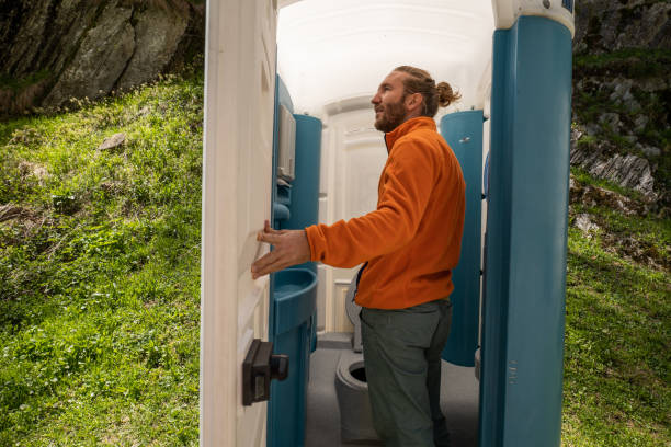 Best Porta potty delivery and setup  in Bonneauville, PA